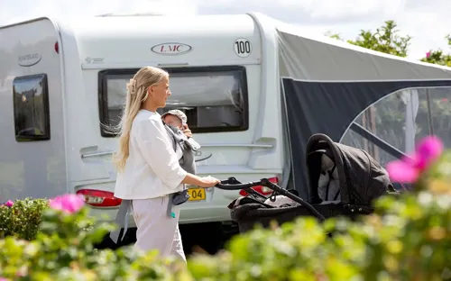 Hvidbjerg Strand Camping Resort Camping Barnevogn